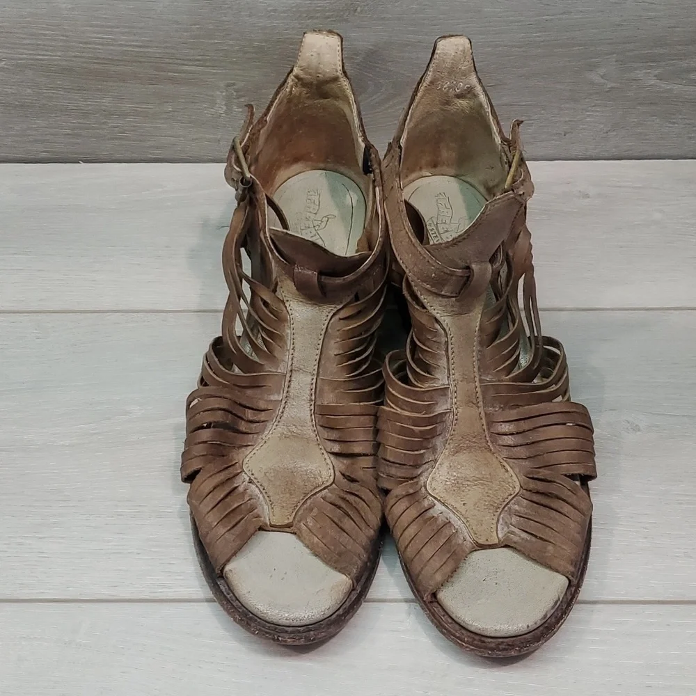 Freebird by Steven Arrow Open Toe Stone Brown Bootie Sandals sz shoes 9
